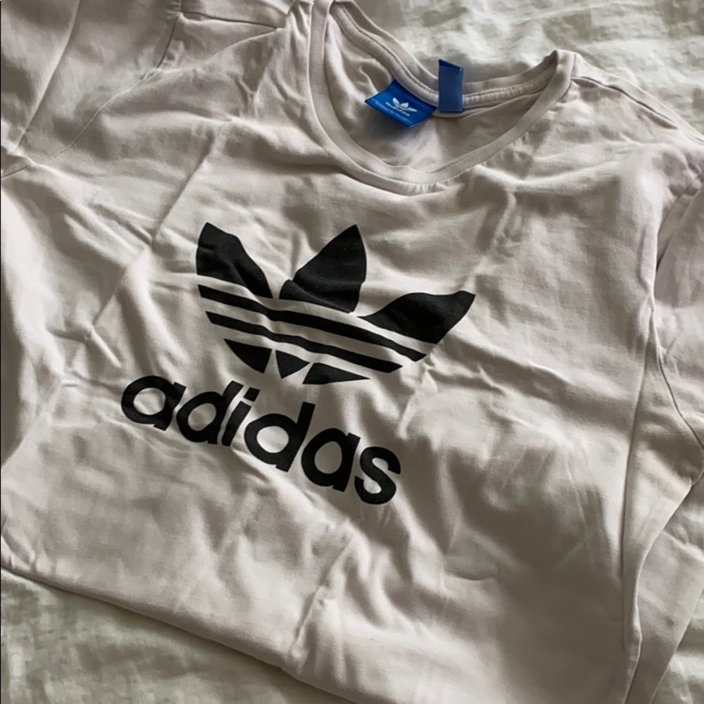 Adidas Logo t shirt